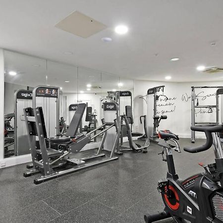 Modern, City Centre, Studio Apartment With Free Wifi, Gym Access, Netflix - West One Sheffield Exteriör bild